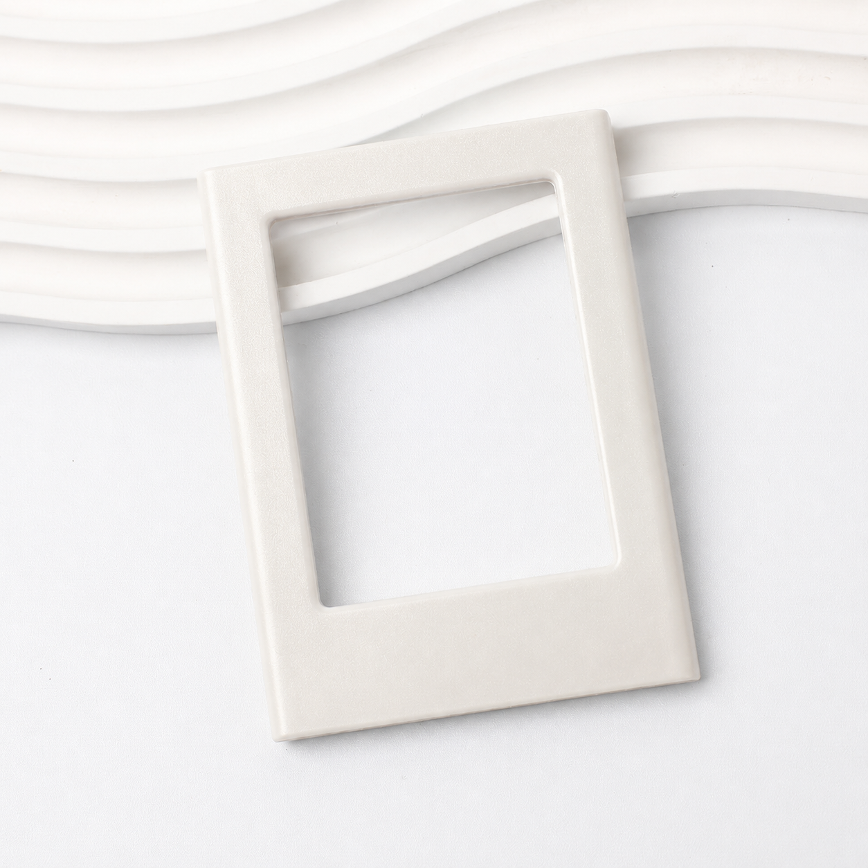 Gray magnetic photo frame